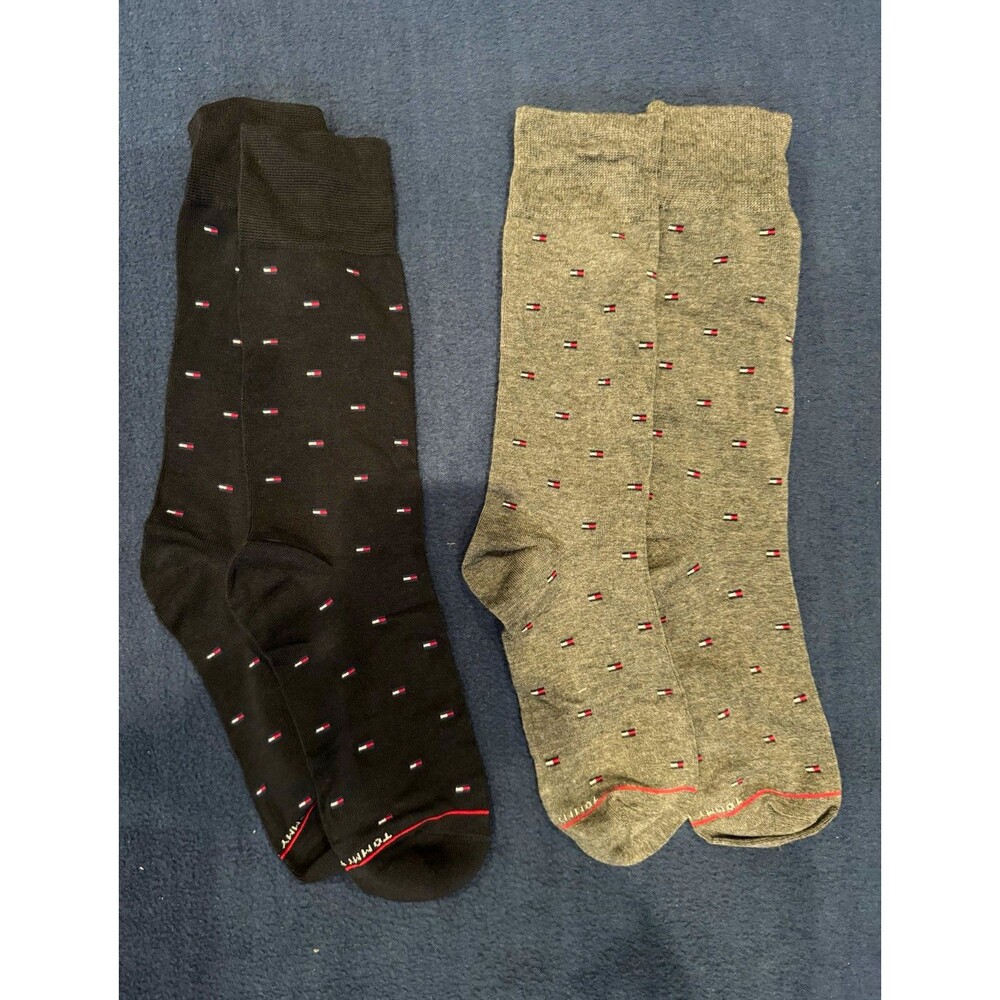 Tommy Hilfiger Men's Dress Socks 2 Pairs Black/Gray all over flag Logo